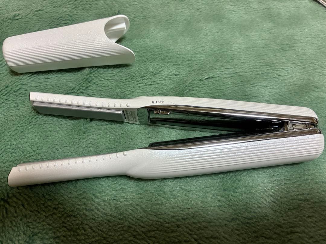 ReFa ヘアアイロン ホワイト