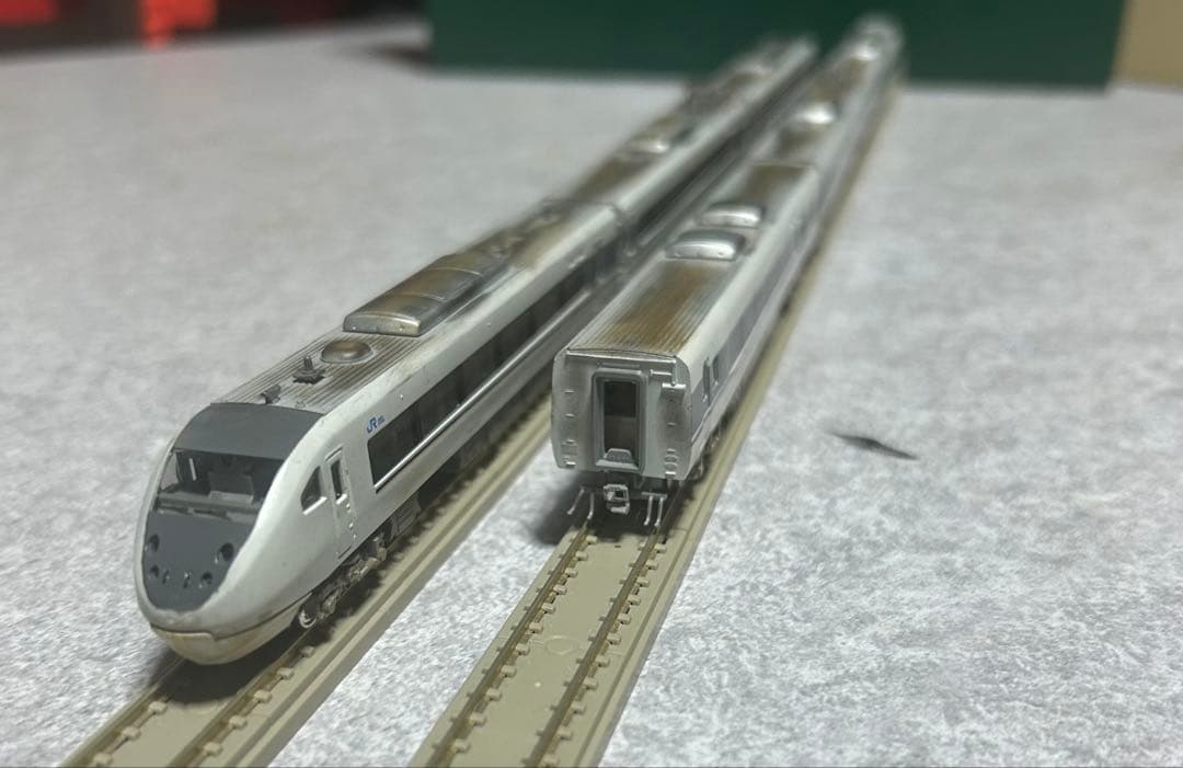 681系しらさぎ（旧しらさぎ色）　　　　　　 ※Nゲージ