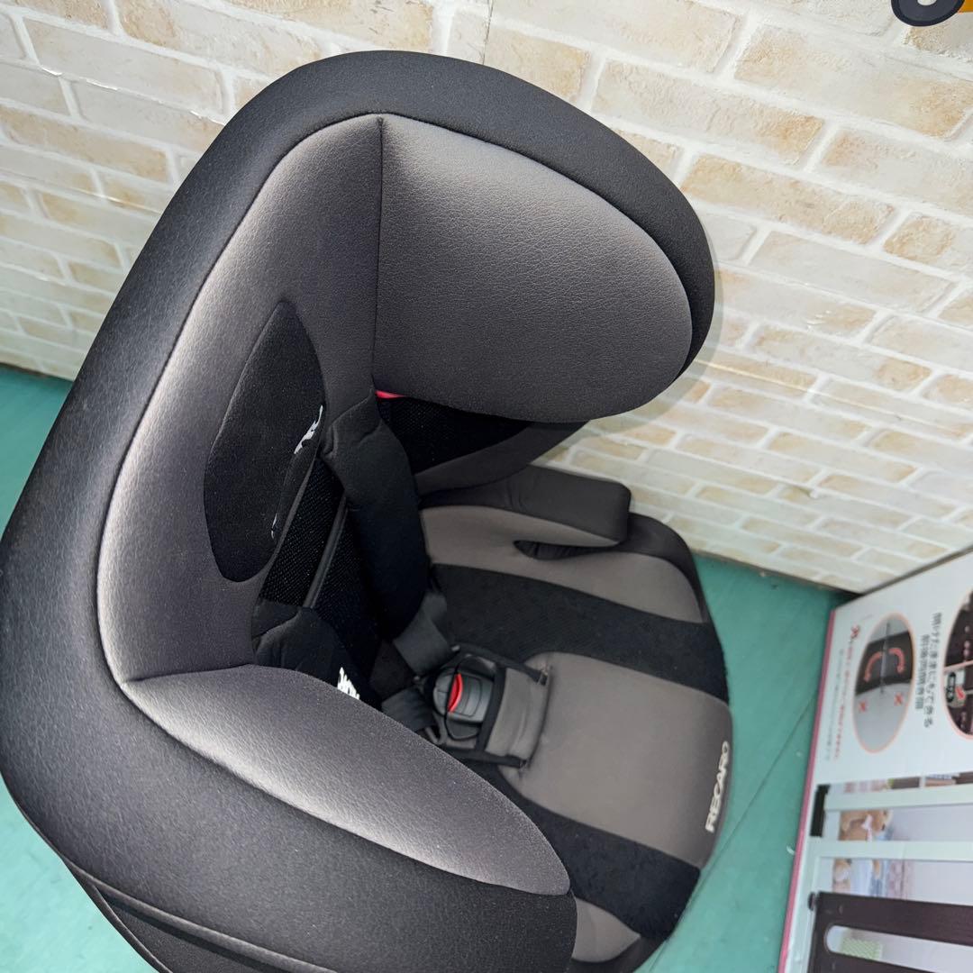 レカロ　スタートJ1 ジュニアシート　1才から