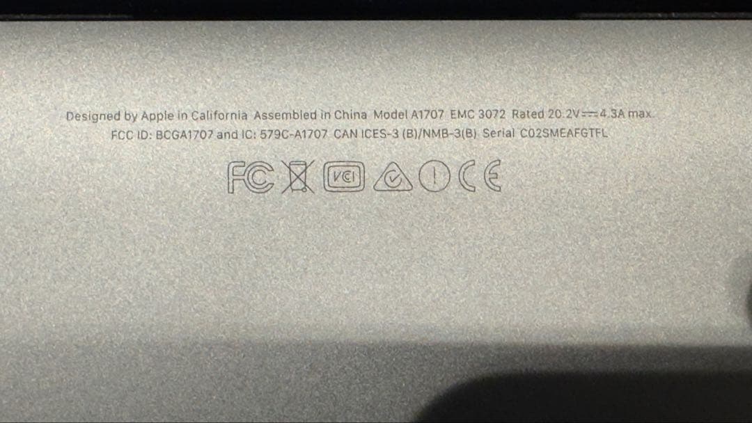 MacBook本体 A1706 15 inch 16GB/250GB MacBook Pro