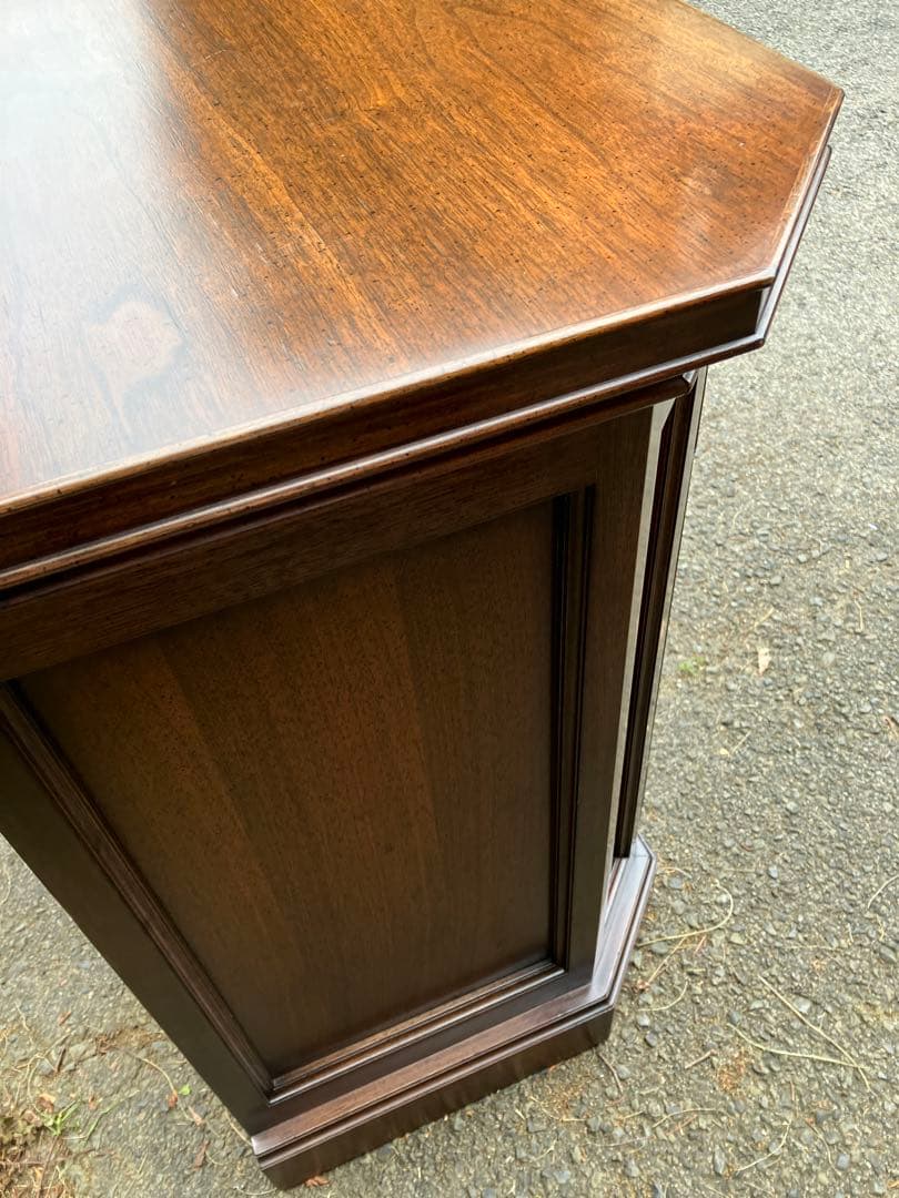 M　KOSUGA ガラスキャビネット カップボード　2点まとめ　引き取り