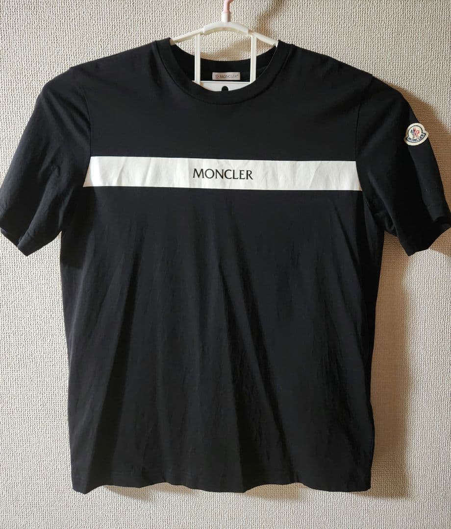 MONCLER ブラック Tシャツ　モンクレール