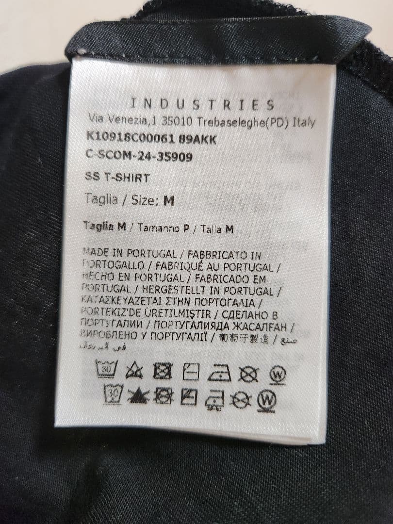 MONCLER ブラック Tシャツ　モンクレール