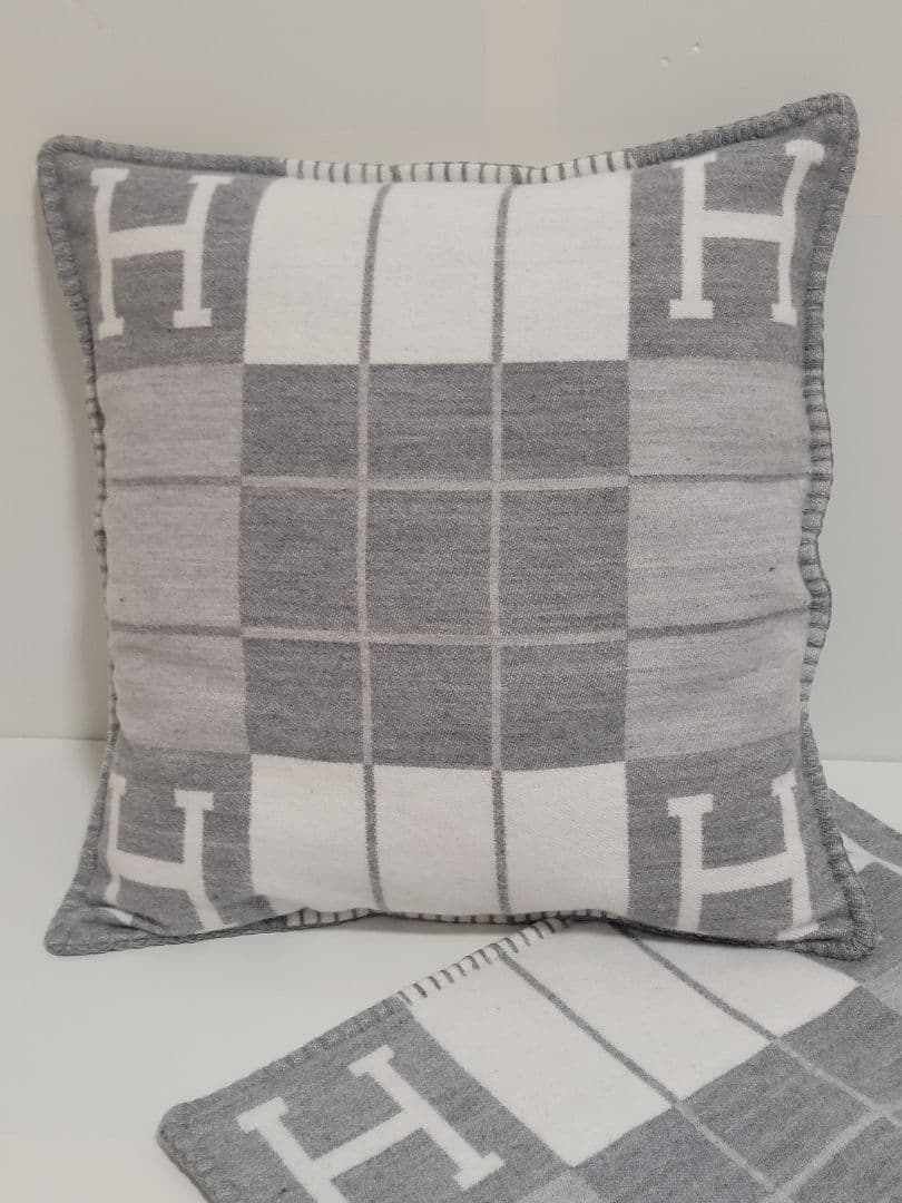 エルメス　クッションカバー　グレー　45×45　チェック