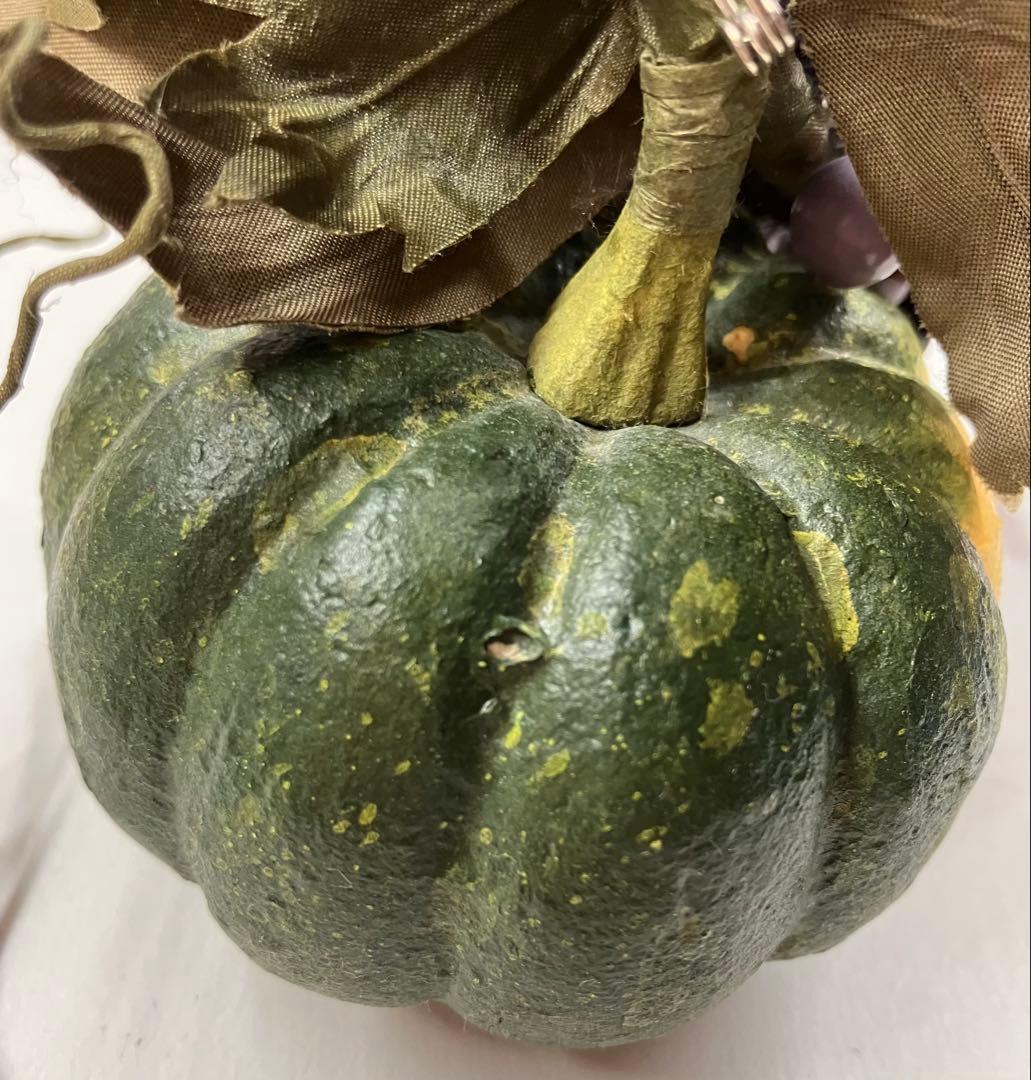 カネコイサオ 南瓜と葡萄のコサージュ