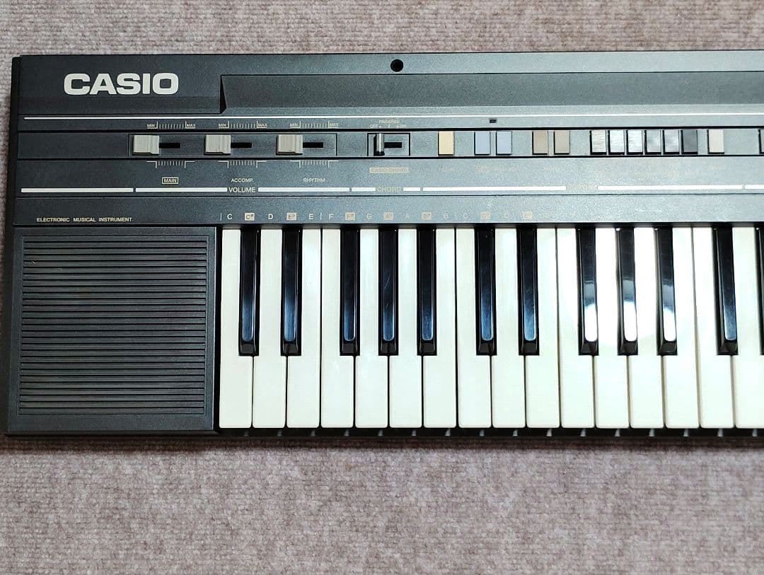 CASIO カシオ　Casiotone CT-350　電子キーボード　専用箱なし