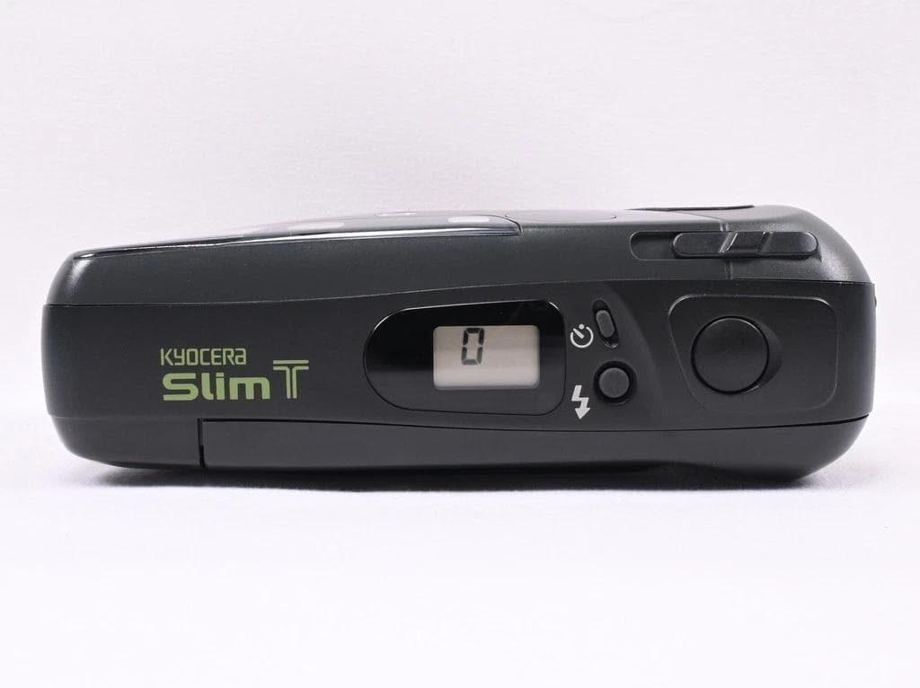 【超美品】 キョウセラ　KYOCERA Slim T