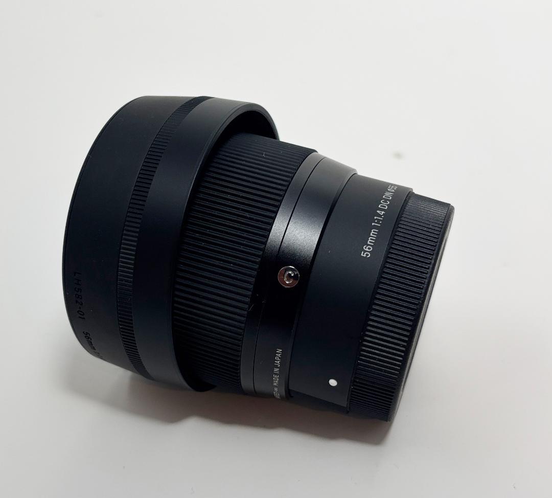 中古★美品 56mm F1.4 DC DN ソニーE用 sony　使用わずか