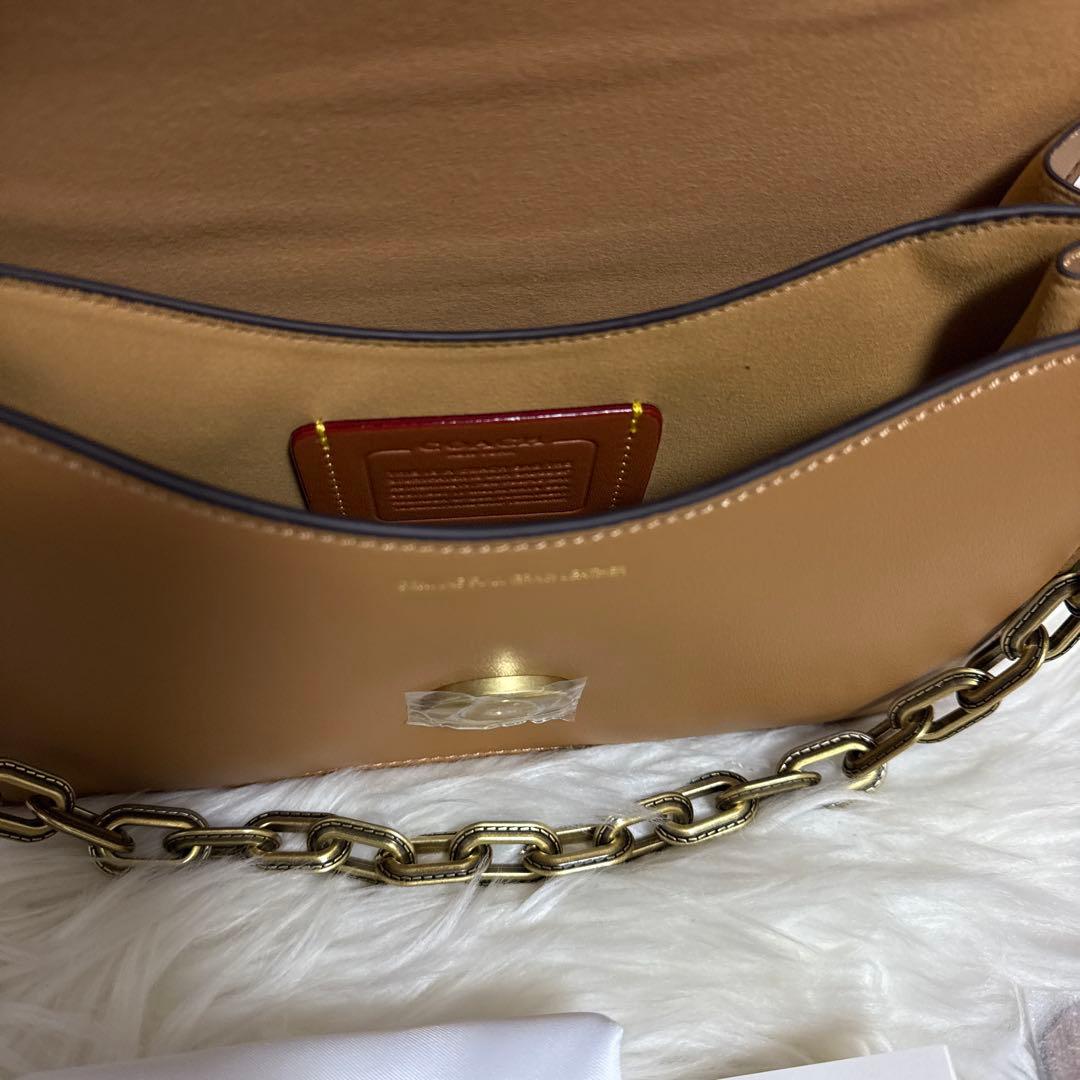 COACH ベージュ ショルダーバッグアウトレット