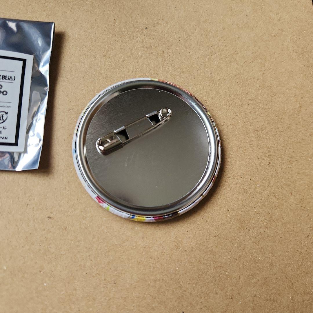 泉鏡花　コラボカフェ本舗　等身缶バッジ　文豪ストレイドッグス