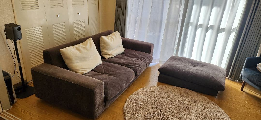 【美品】クシーノ ローソファ Vランク 島忠 3人掛け　東京都引き取り