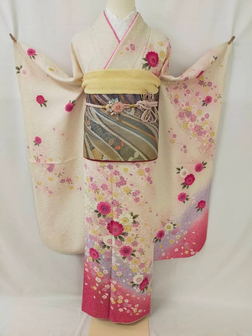 売約済み【Princess- Style】★★正絹　振袖セット(振袖長襦袢)★★