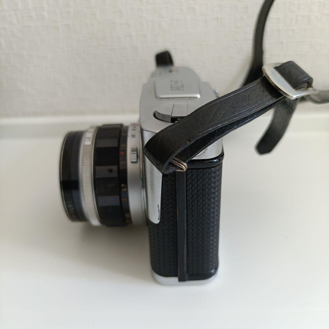 Olympus Pen F フィルムカメラ／ ケース付き