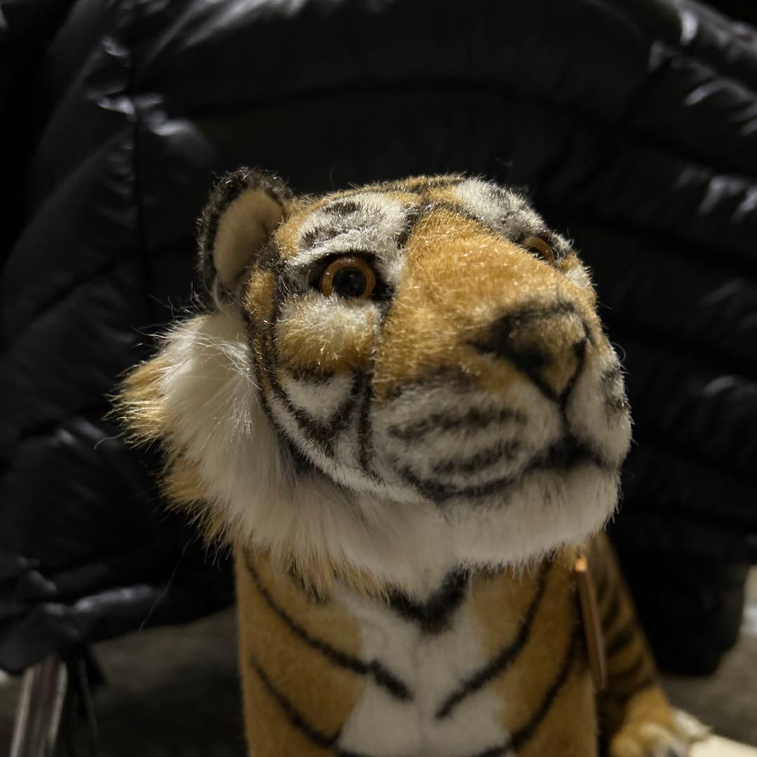 KOSEN ぬいぐるみ　トラ　立ち　タグ付き❣️