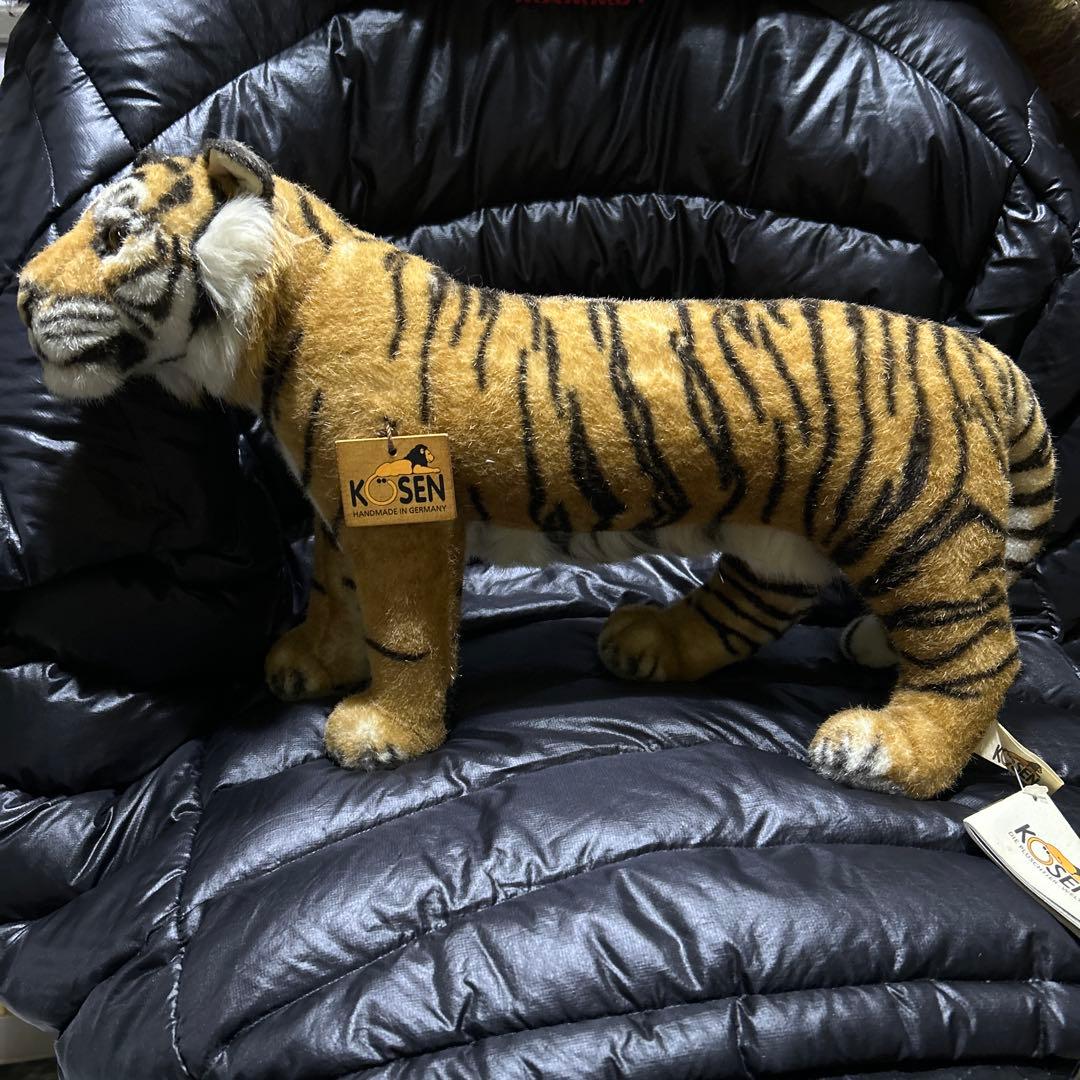 KOSEN ぬいぐるみ　トラ　立ち　タグ付き❣️
