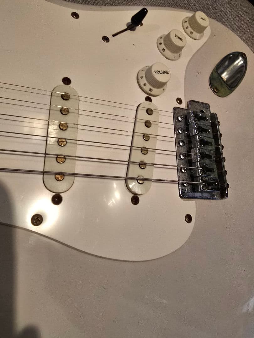 ※ジャンク SPLENDOR エレキギター ホワイト