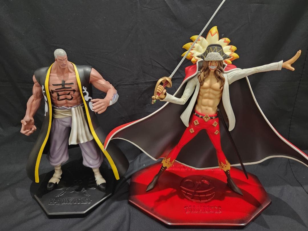 Mr.1(ダズボーネス) ディアマンテ ワンピース フィギュア ２体セット