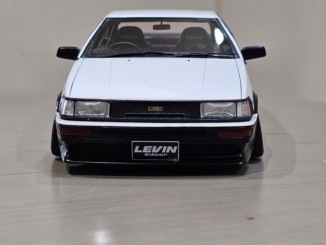 ignitionmodel　1/18　トヨタ　カローラ　レビン　GT-Apex