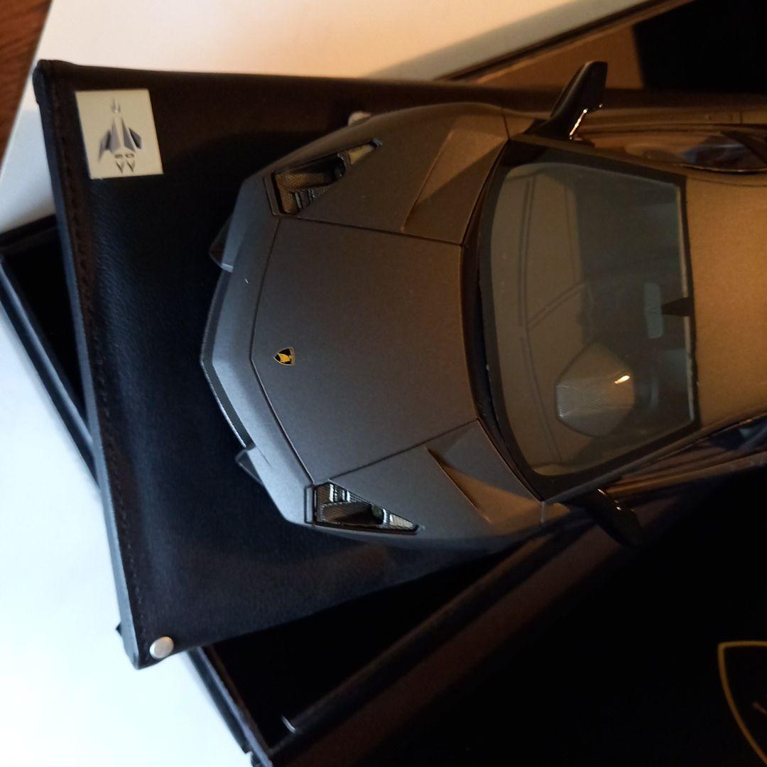 ランボルギーニ レヴェントン MRコレクション限定