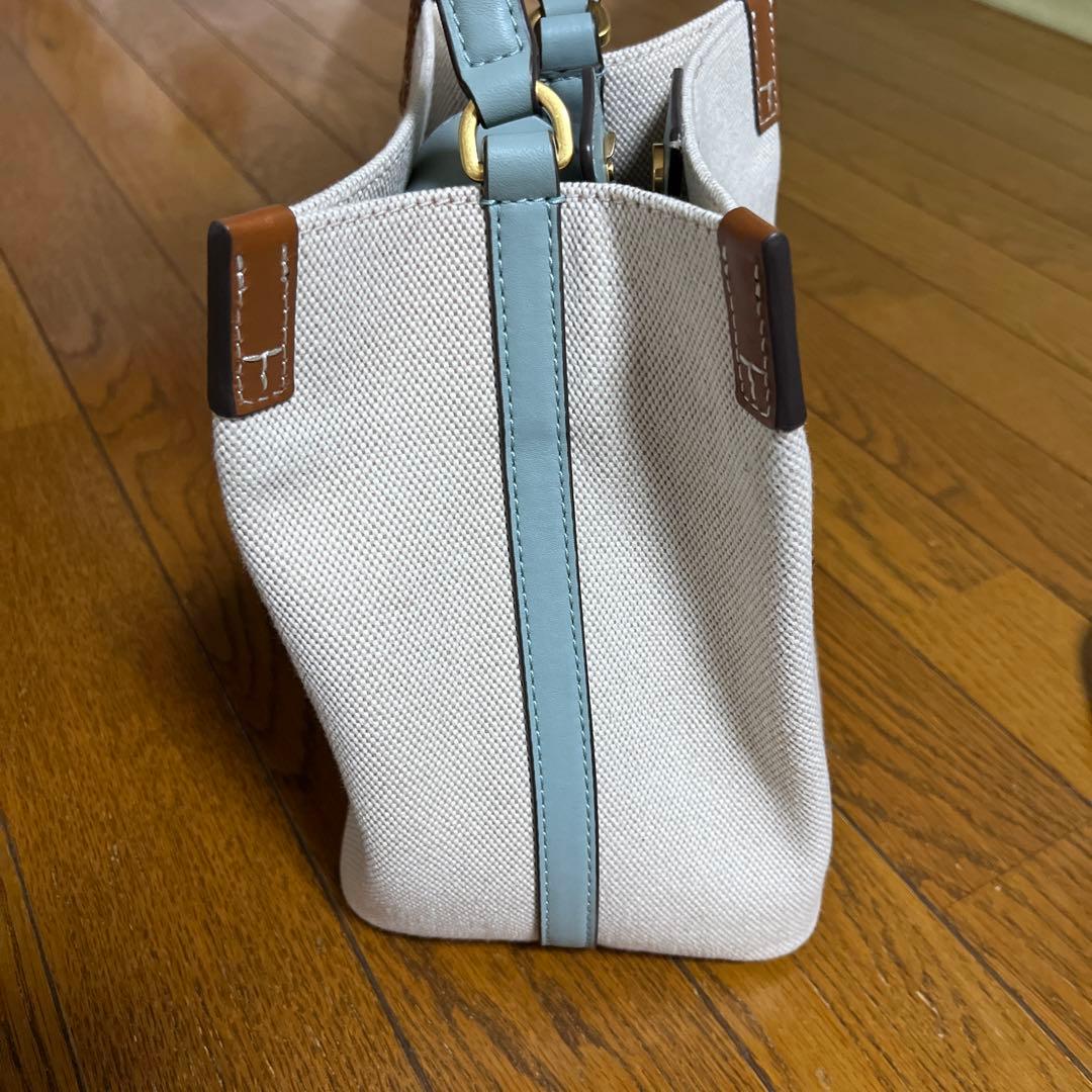 トリーバーチ ベージュ キャンバス バッグ