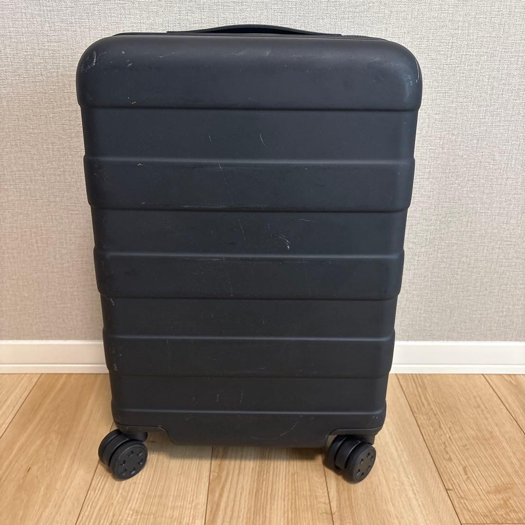 【無印良品】バーを自由に調節できる ハードキャリーケース 36L ブラック 鍵2