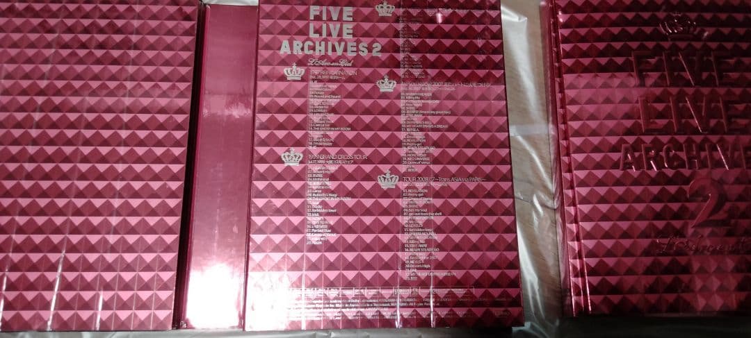 FIVE LIVE ARCHIVES & 2 L'Arc~en~Ciel ラルク