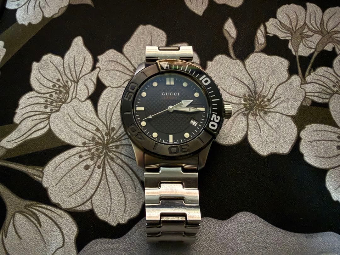GUCCI 時計　ダイバー