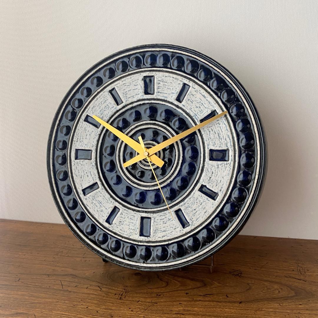 ◇電波時計取替え済◇ グスタフスベリ スタジオ作品 陶器 29cm 壁掛け時計