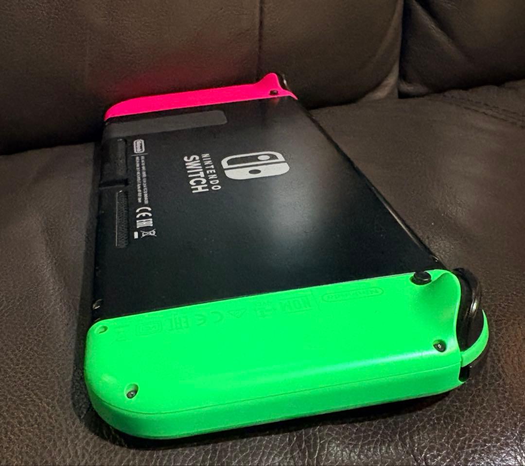 Nintendo Switch 本体　ジョイコンおまけ付け