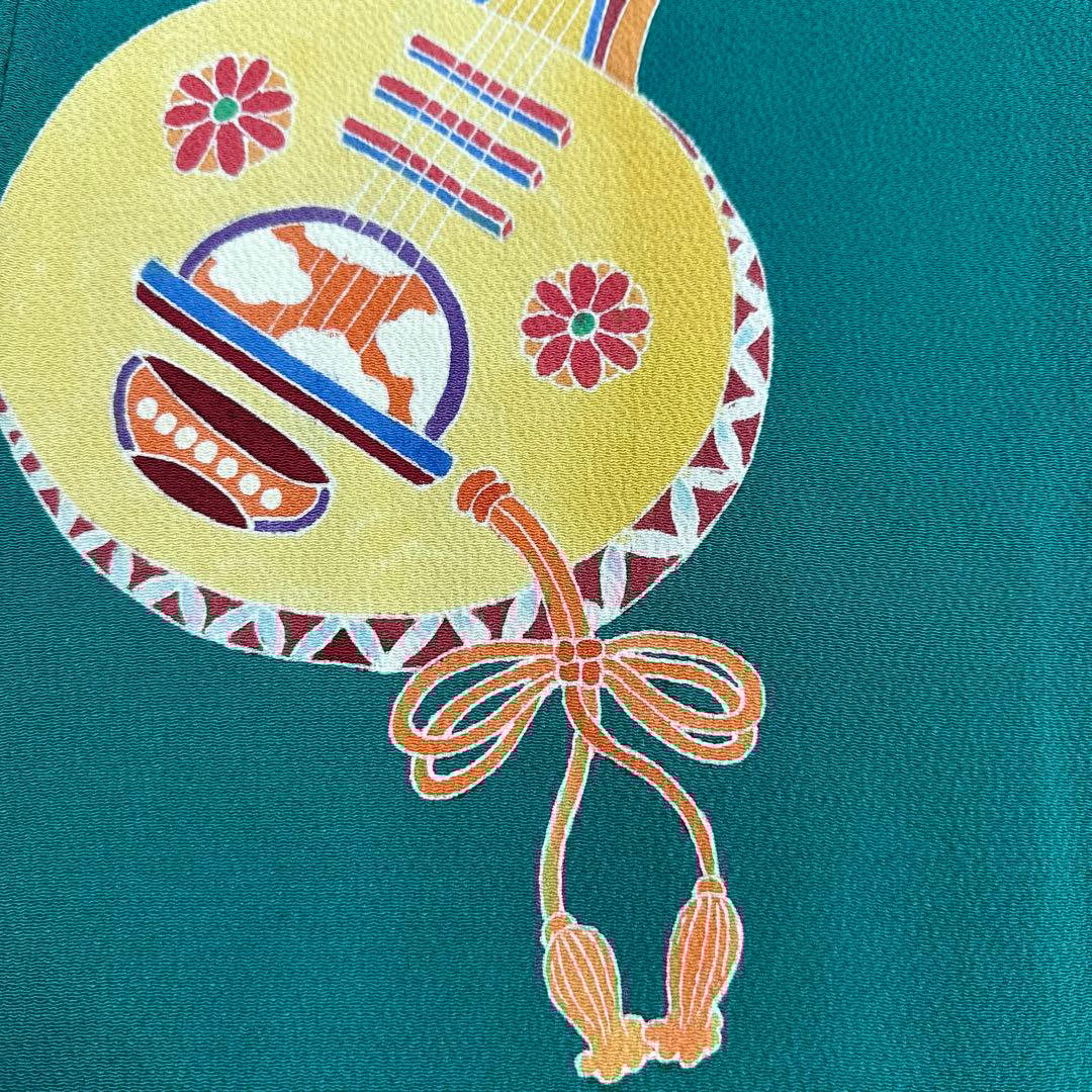 逸品 手描き友禅 和楽器 桐 振袖 作家物