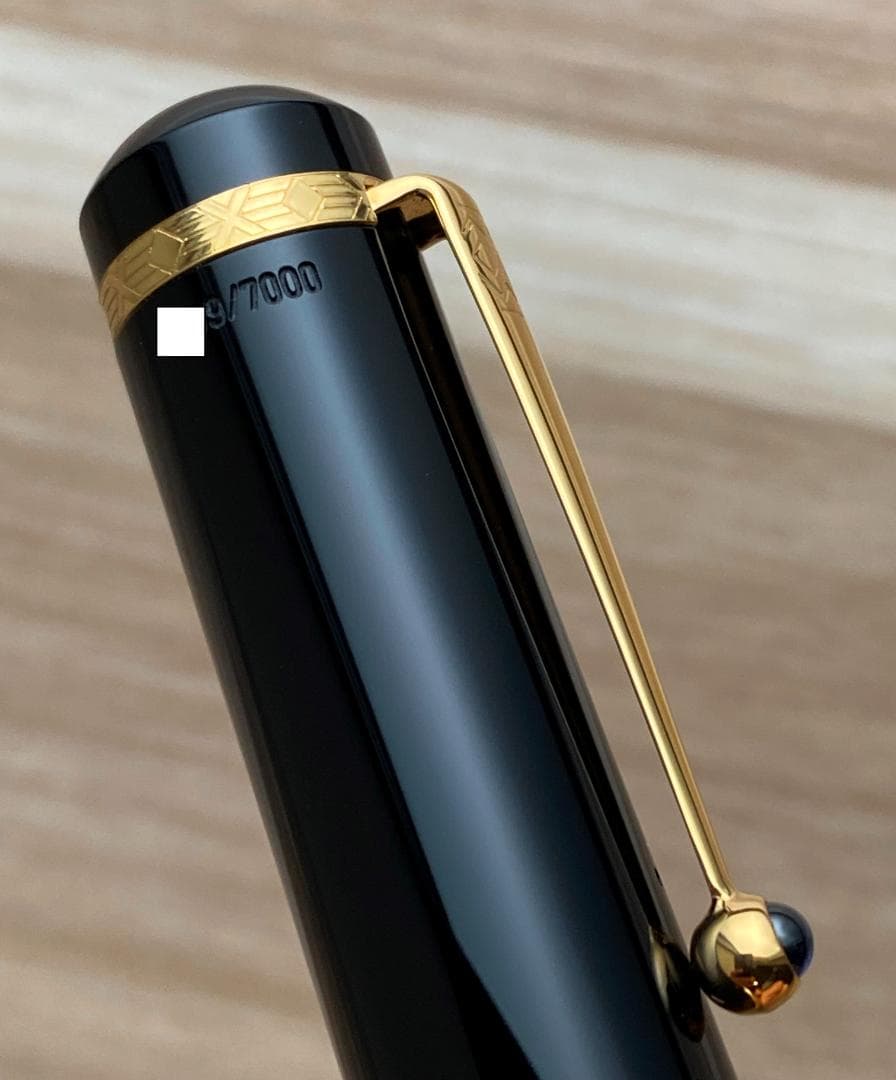 超美品 希少 モンブラン 限定品 作家シリーズ　ドストエフスキー ローラーボール