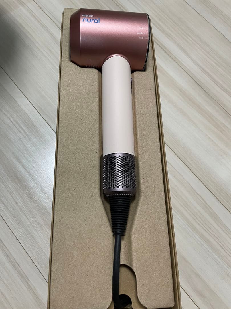 ダイソン　ヘアドライヤー　HD16 VLP