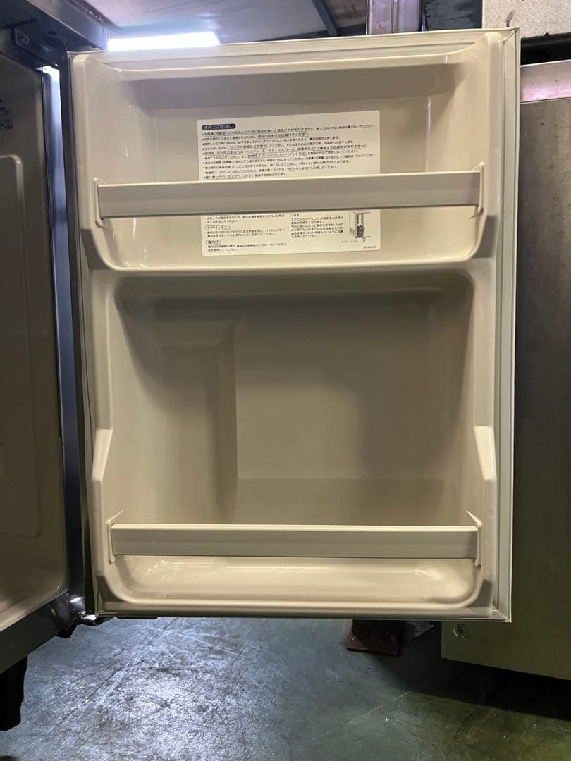 2013年 ホシザキテーブル形冷蔵庫 1200x600x800
