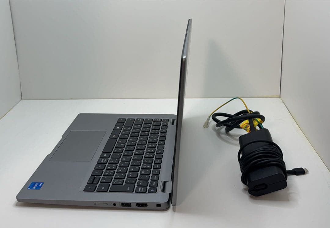 Windowsノート本体 DELL Latitude 5330