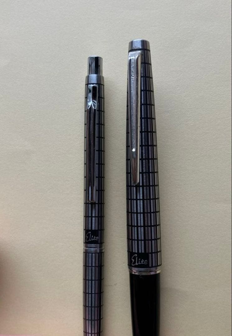 パイロットエリート万年筆18K-750&シャープペンシルセット 蝕刻格子柄