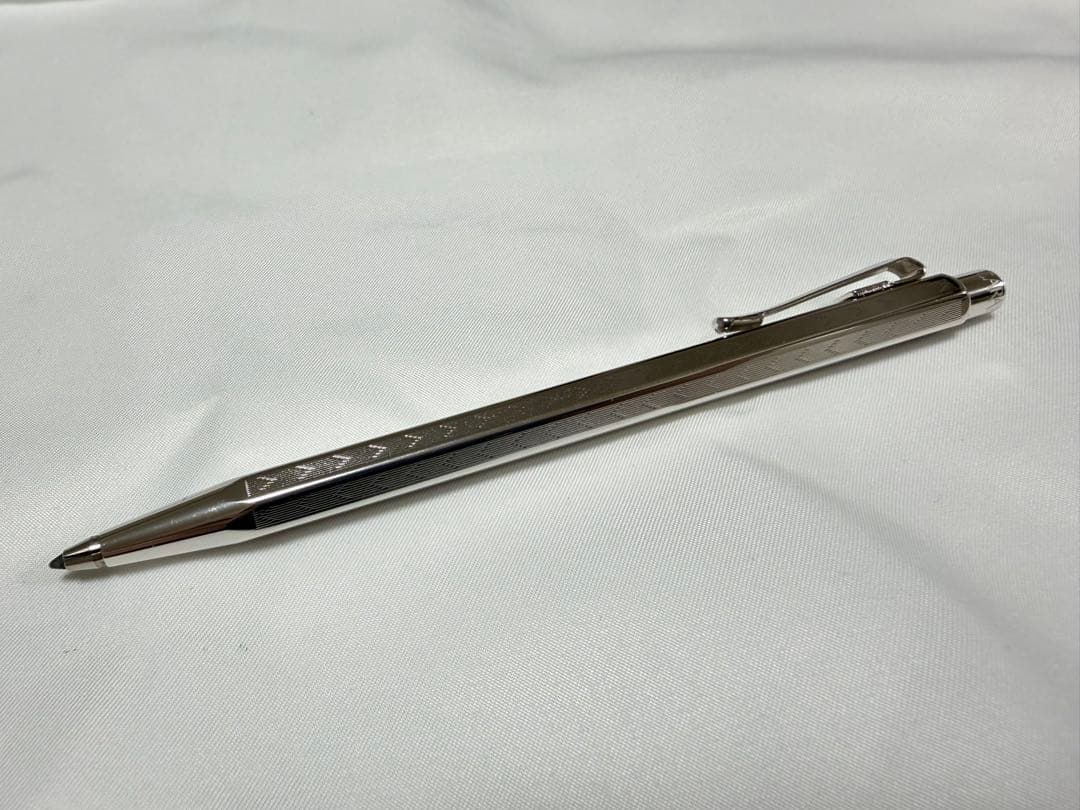 Caran d'Ache フィックスペンシル シェブロン