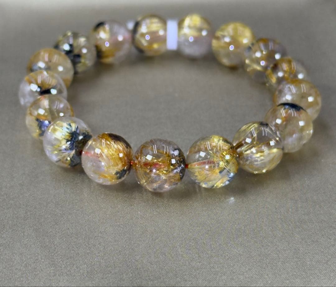 イ*タ様 素敵天然石ルチルクォーツブレスレット珠約12mm