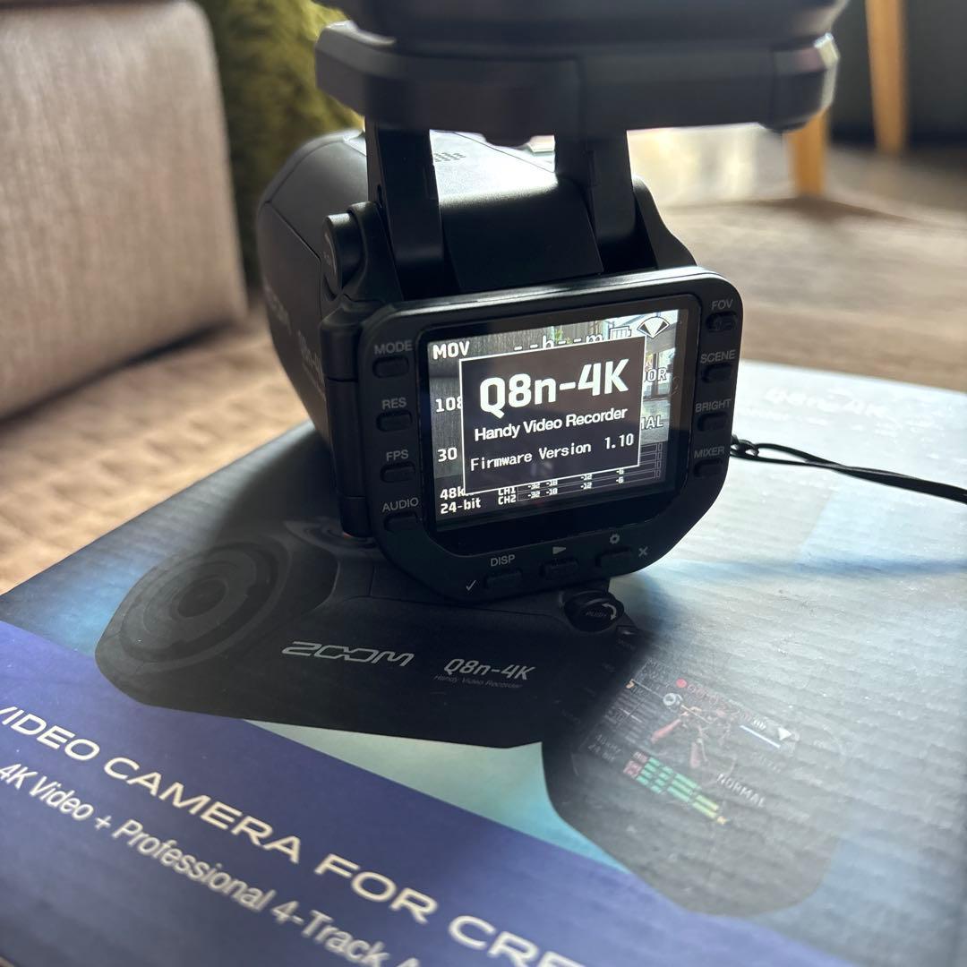 【未使用に近い】ハンディビデオカメラZOOM Q8n-4K 箱・付属品あり