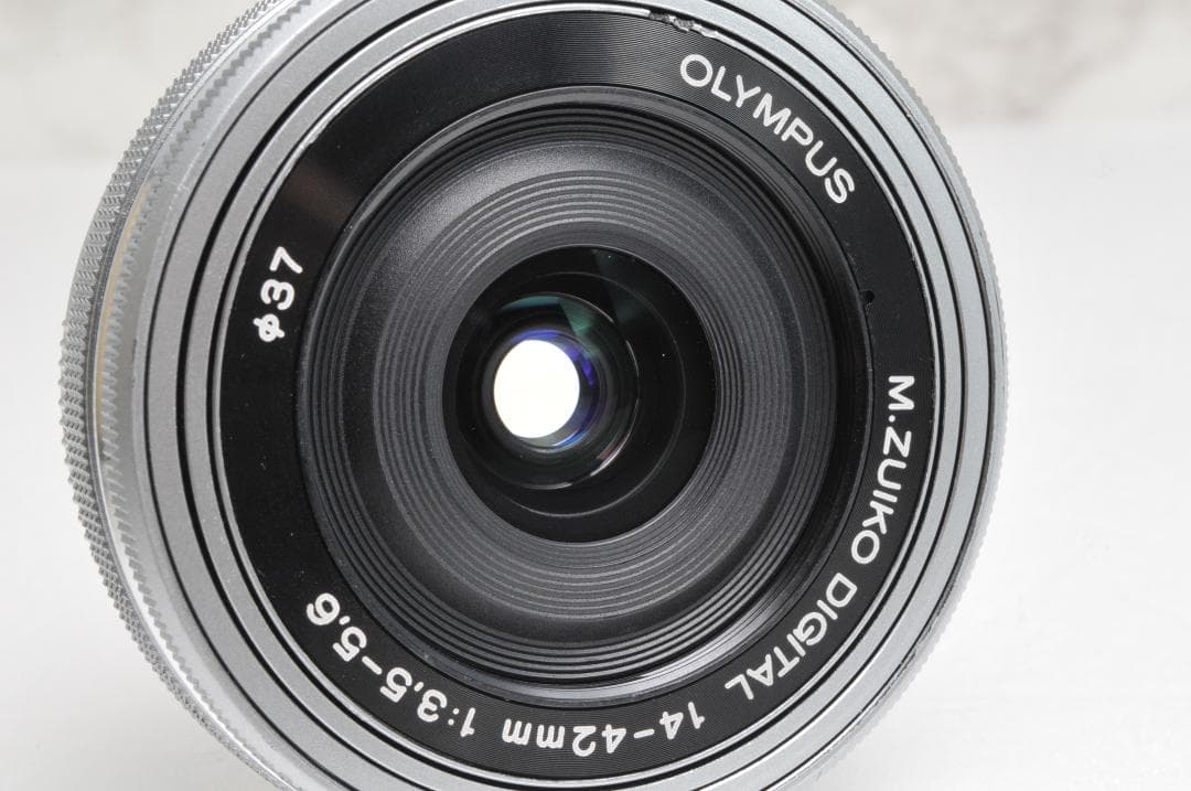 おしゃれ 大人気❣️OLYMPUS PEN E-PL10⭐️ホワイト