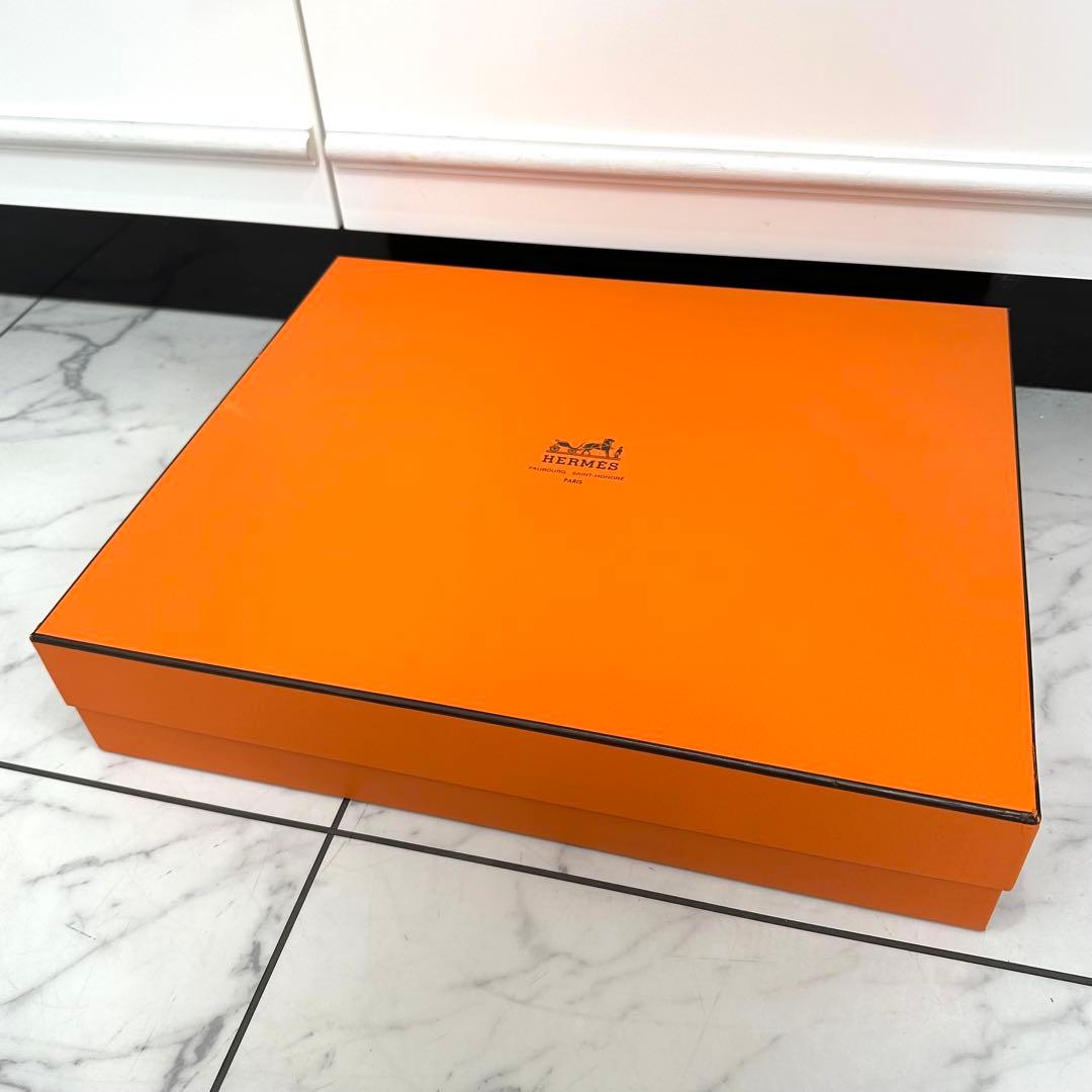 HERMES　エルメス　オレンジ　空箱　長方形