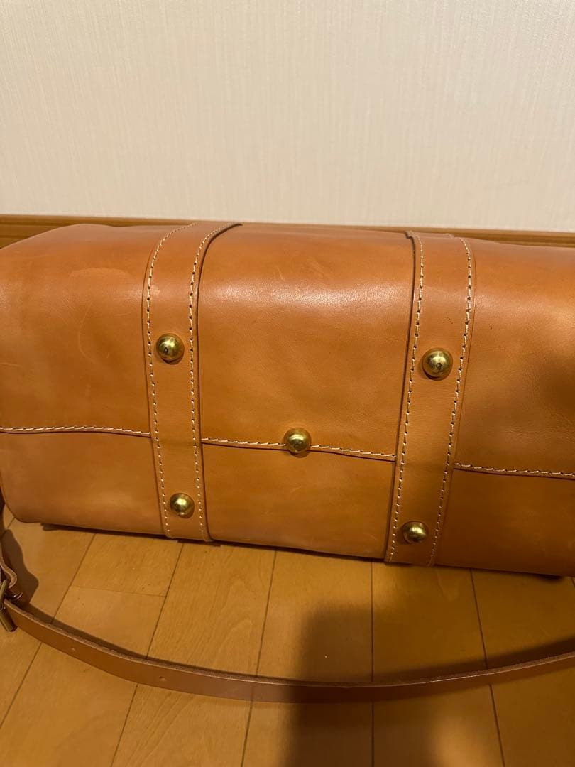 HERZファスナータイプ　ボストンバッグ　キャメル　Sサイズ