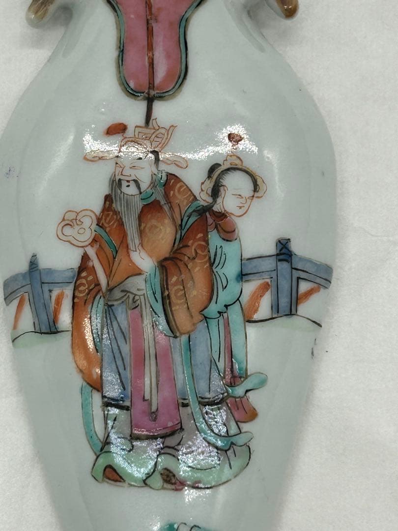 中国　清時代　粉彩人物紋壁瓶　送料込み1213