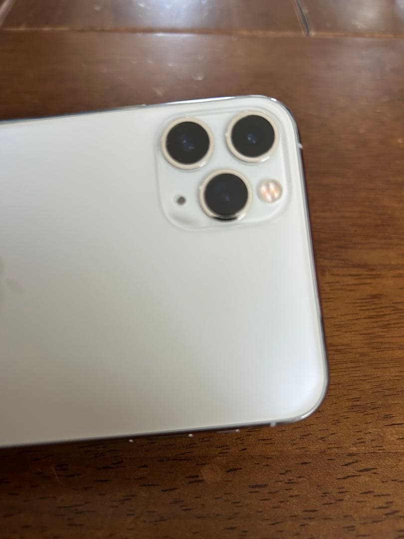 iPhone 11 Pro Max 64GB SIMフリー シルバー