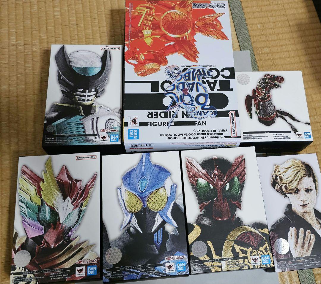 真骨彫フィギュアーツ　仮面ライダーオーズ　タトバ　タジャドル　バース　アンク