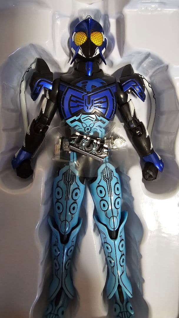 真骨彫フィギュアーツ　仮面ライダーオーズ　タトバ　タジャドル　バース　アンク