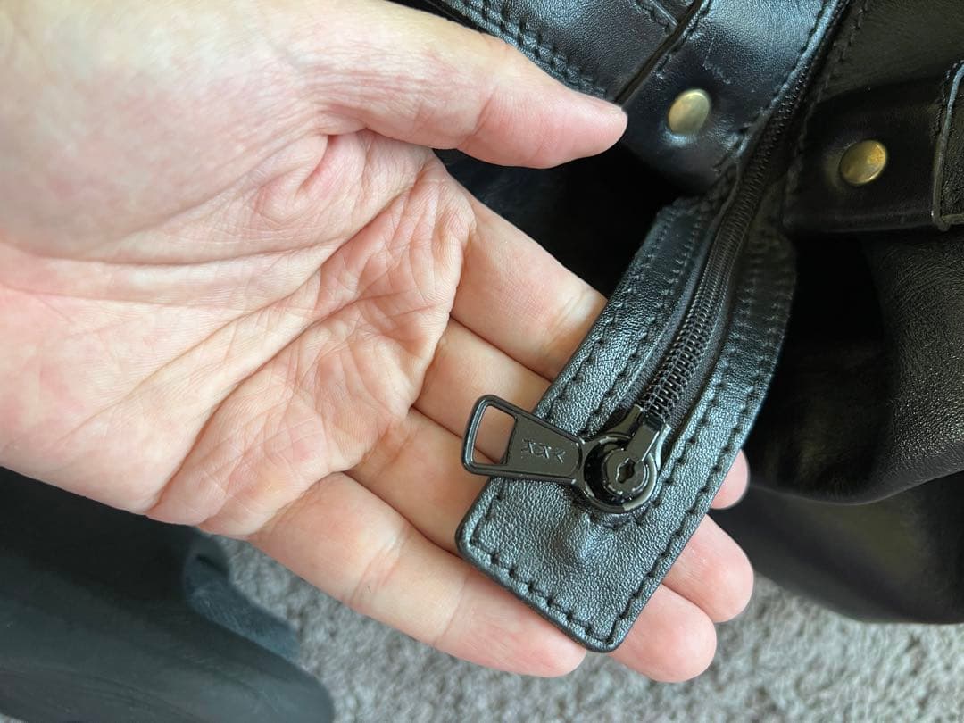 GOLD PFEIL 牛革 オールレザー ボストンバッグ 鍵付き 黒 ブラック