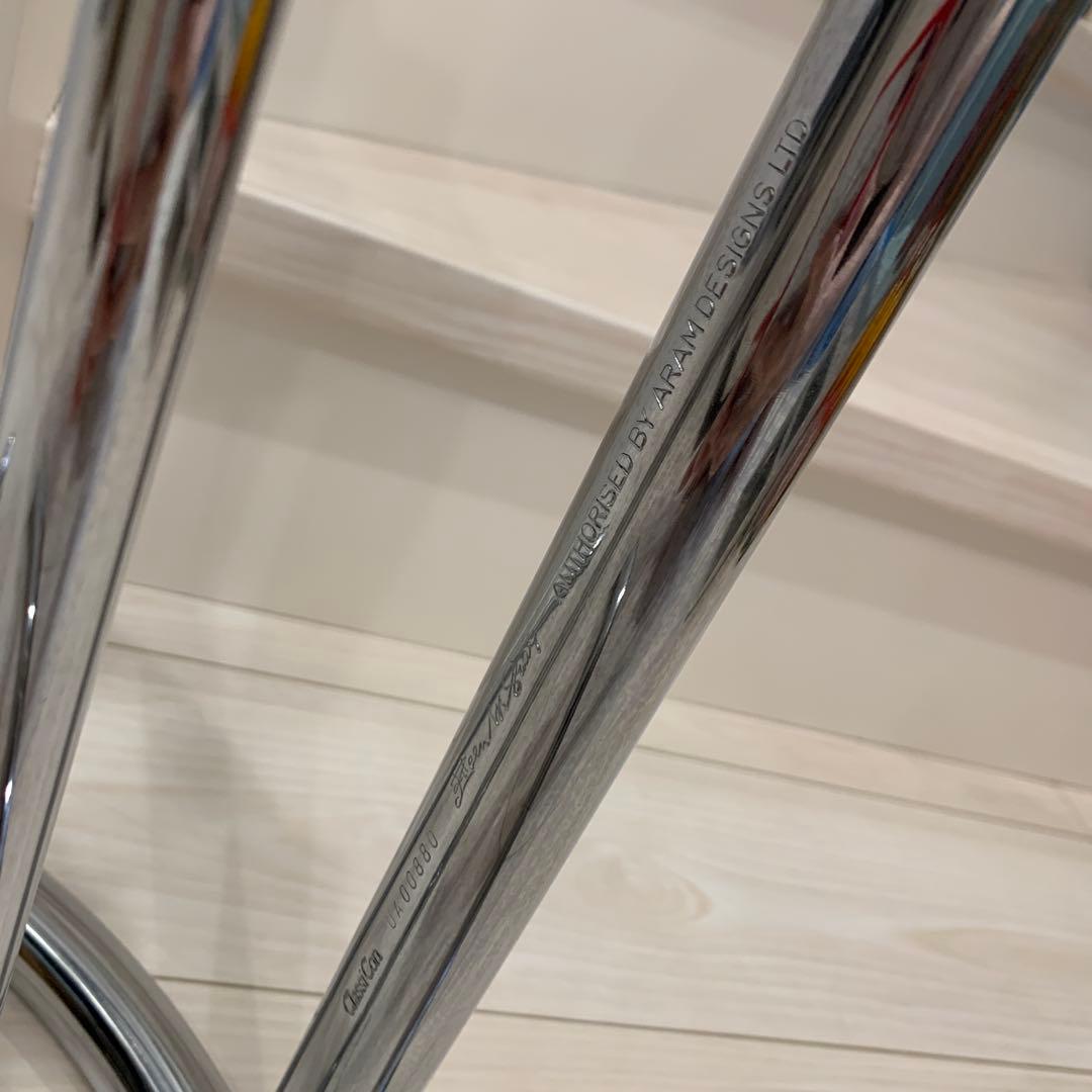 ClassiCon クラシコン　アイリーングレイ　アジャスタブルテーブル