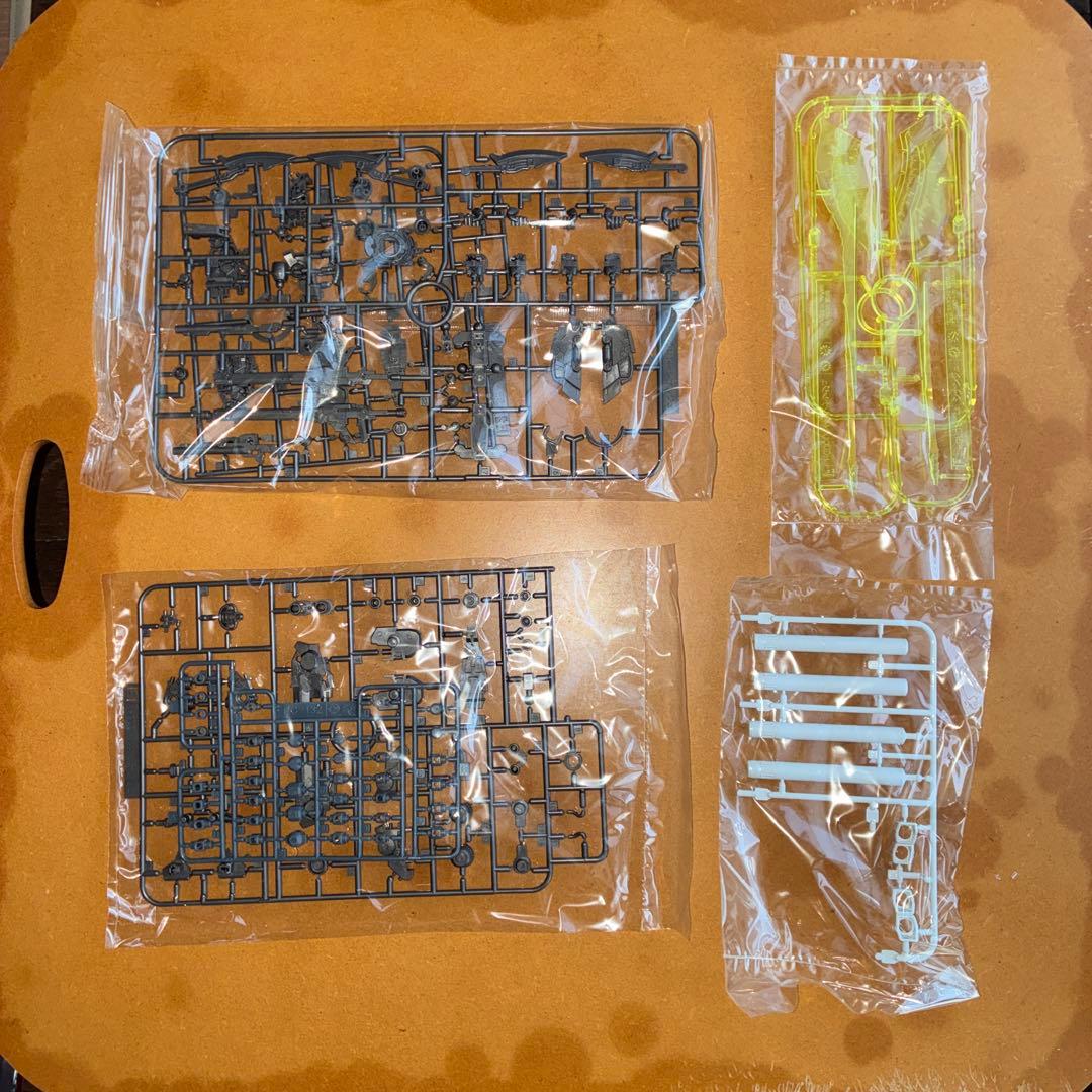 （未開封）HGチタニウムフィニッシュ ユニコーンとシナンジュのセット