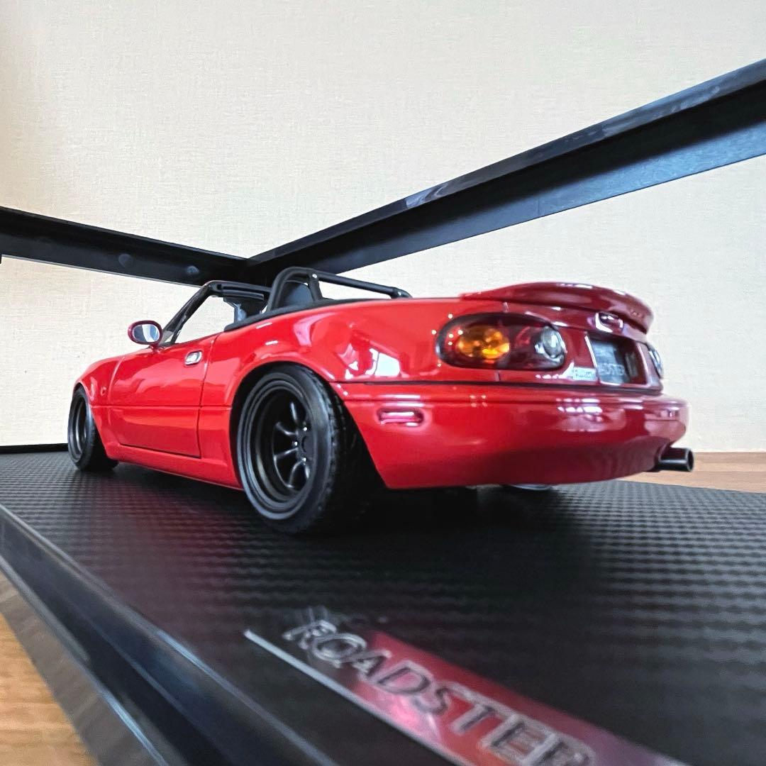【ミニカー 美品】イグニッションモデル 1/18 マツダ ユーノス ロードスター