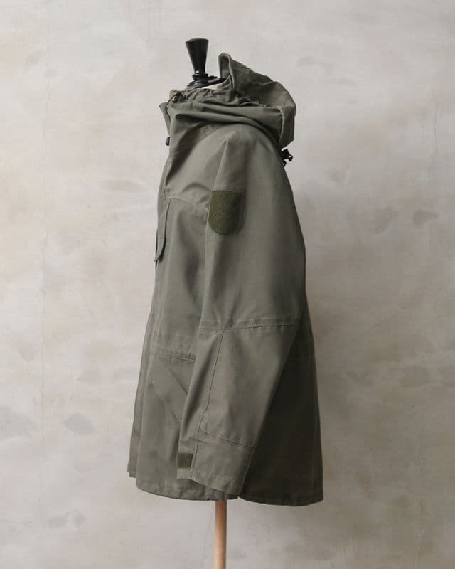 オーストリア軍　アルパインゴアテックス　96/100 Ⅰ/Ⅱ